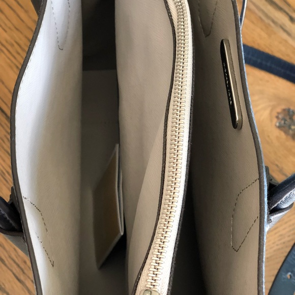 Michael Kors Mercer hand bag - Picture 2 of 2